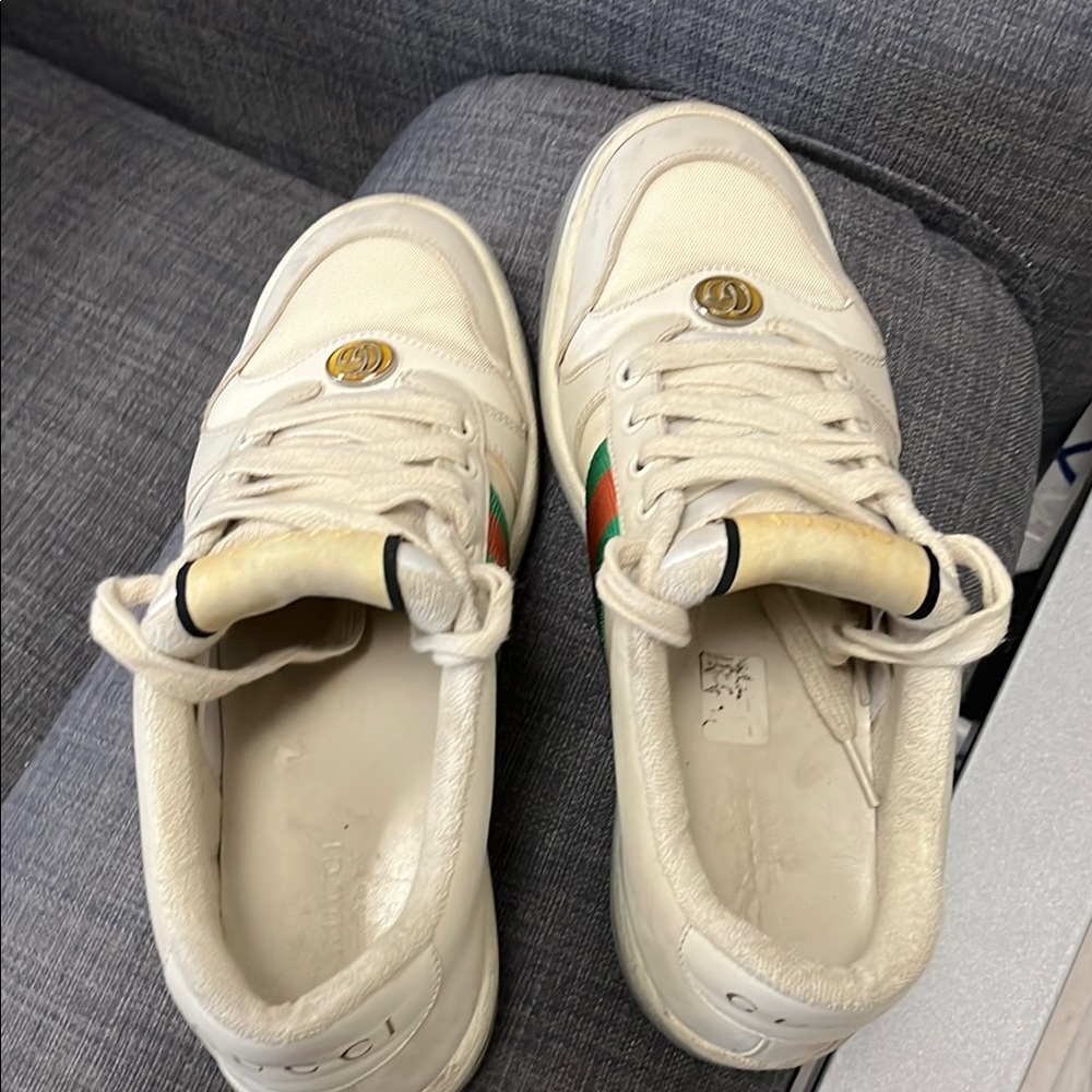 Gucci White Sneakers with Green and Red Stripes - Picture 6 of 7